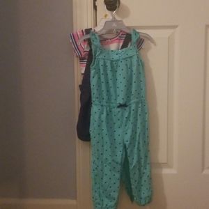 Bundle set. 2 rompers 18-24m Carters